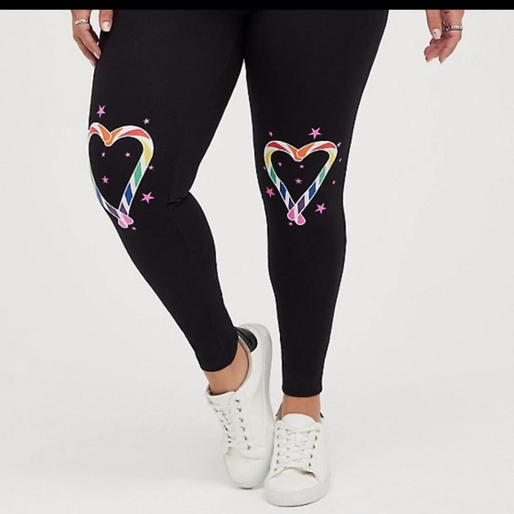 Torrid Full Length Signature Waist Knee Print Legging size 0 | Large | 12 - Picture 2 of 4